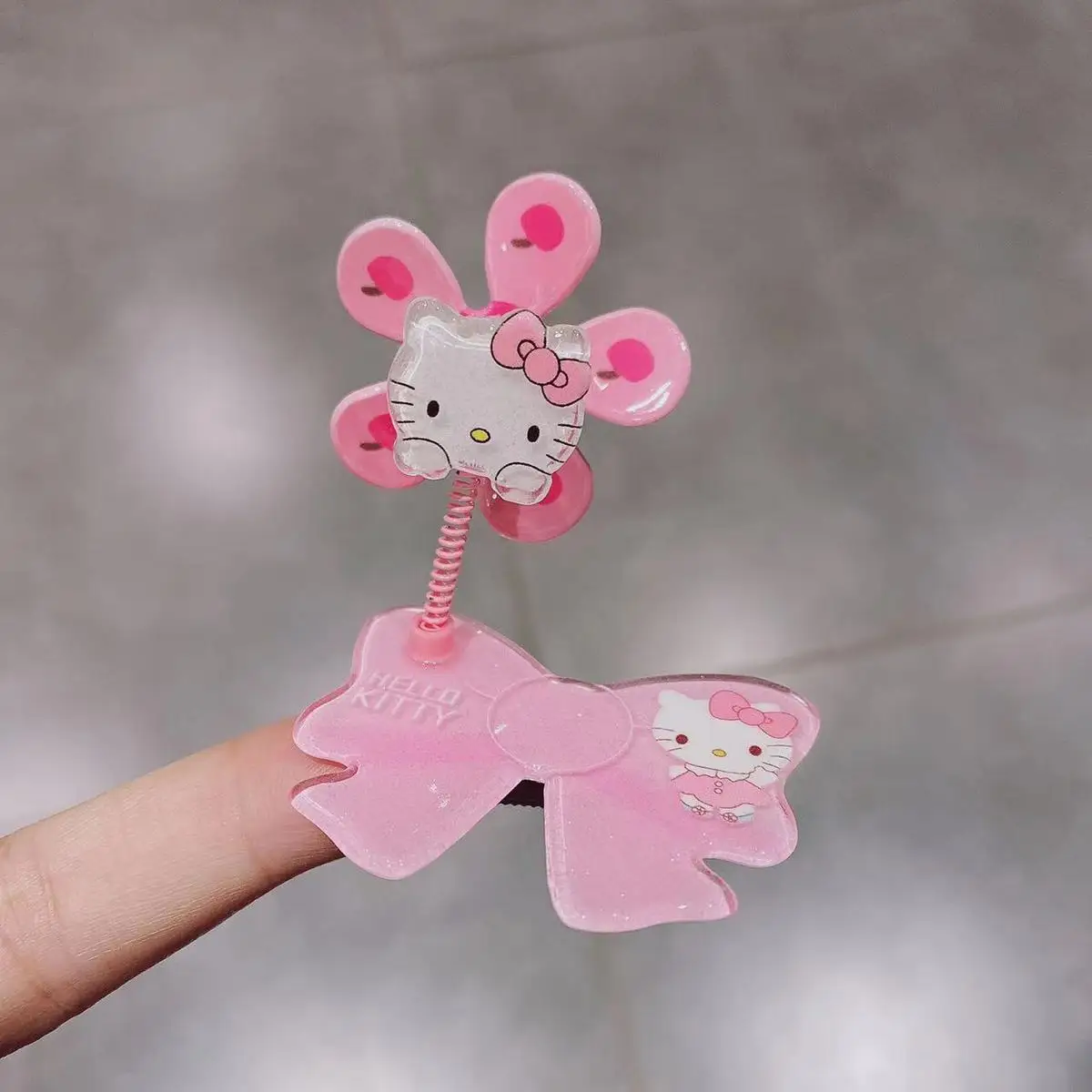 TAKARA TOMY – pince à frange rotative pour fille, rose, mignon Hello Kitty, en acrylique, amusant, doux