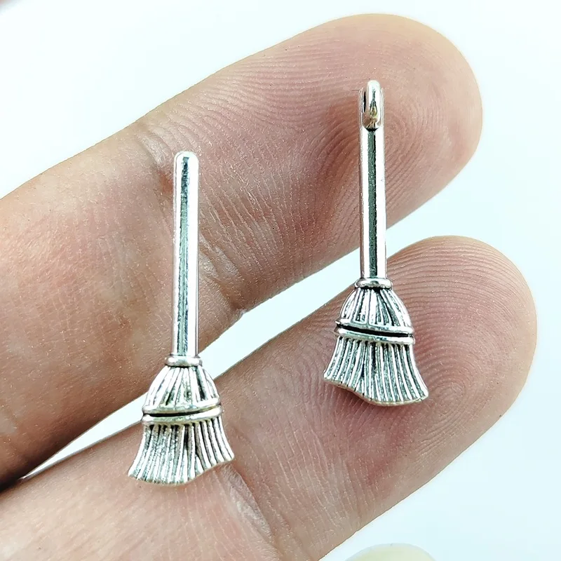 

100pcs/lot Jewelry Accessory Alloy Small Broom Shaped Pendant For Charms Earrings Bracelet