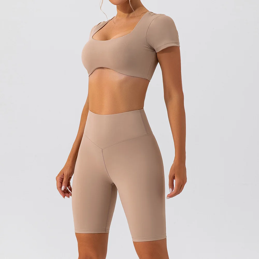 

2025 Women’s Fitness Crop Top, Shockproof Sports Bra Shirt, Short Sleeve Slim Fit Yoga Tee, Curved Hem Gym Running Activewear