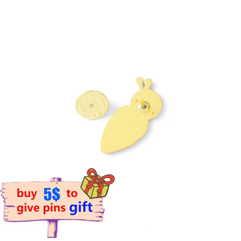 Ball of Yarn Animal Enamel Pins Sheep Snail Ice Cream Brooches for Women Fashion Lapel Pin Cartoon Badges Bag Jewelry Wholesale