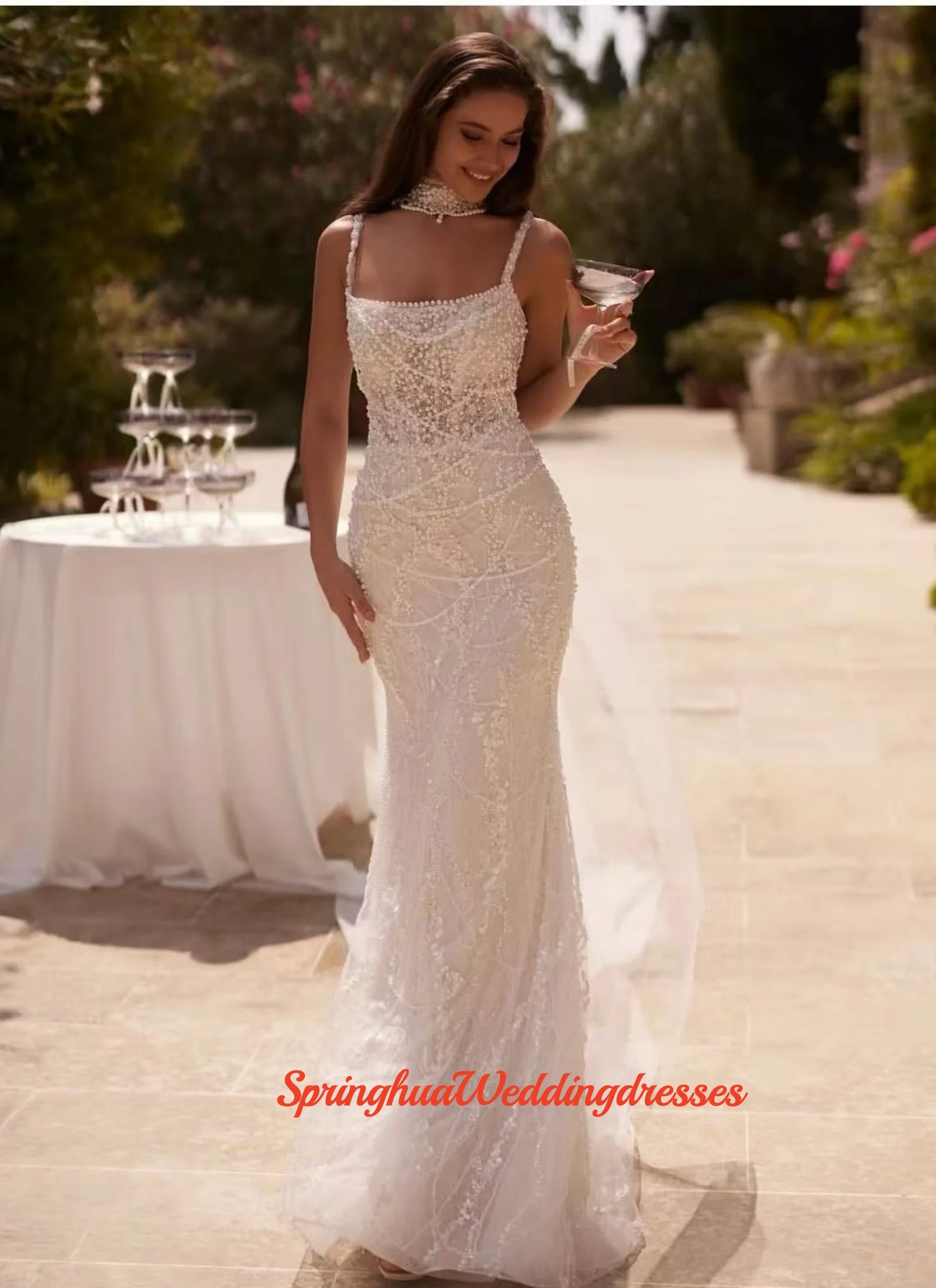 Customized Lace Mermaid Wedding Dress Elegant Square Neck Slim Fit Bridal Gown New Arrival Beautiful Modern Bride Wear