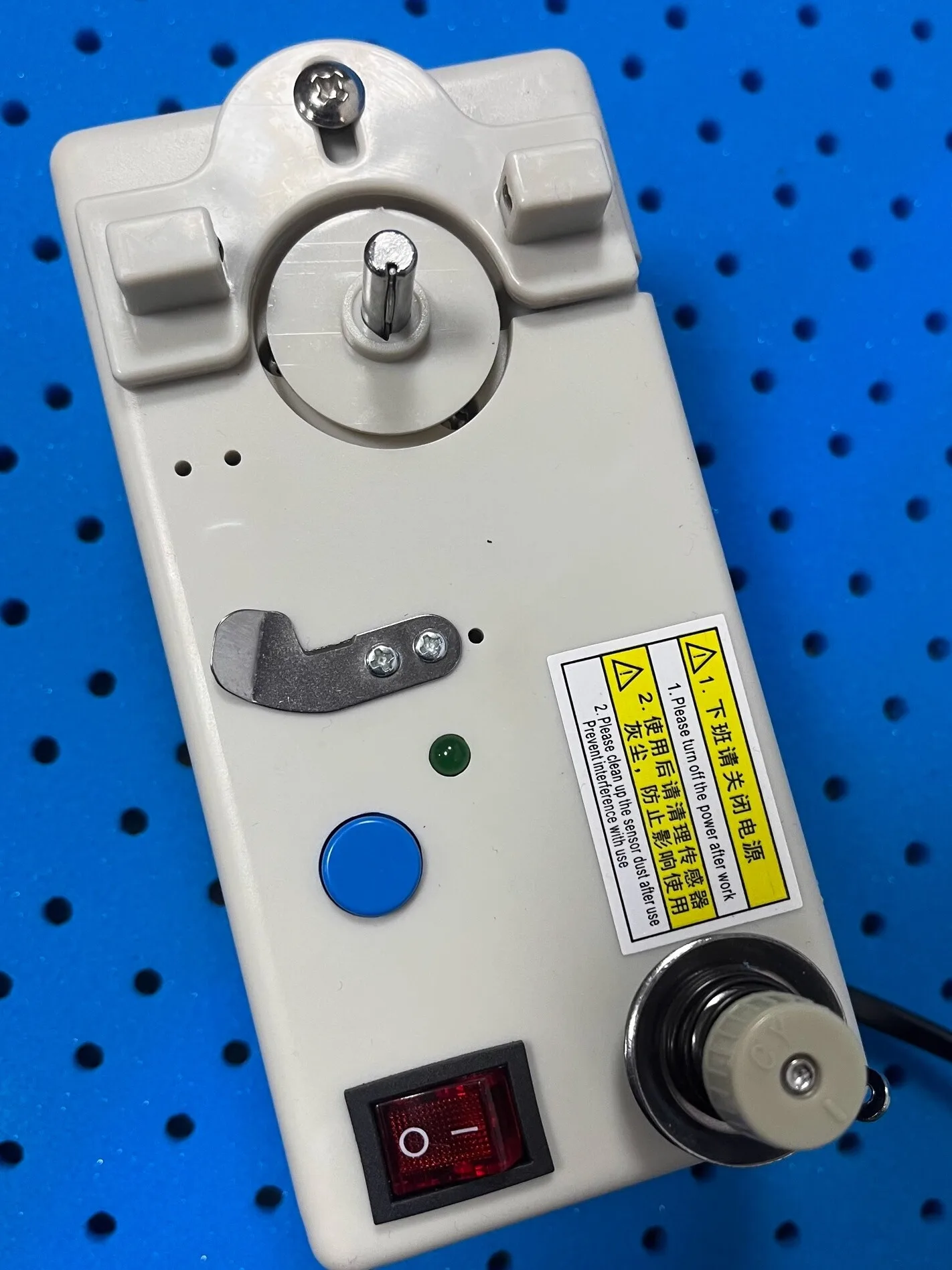 Industrial Sewing Machine Accessories Electric Intelligent Electronic Cable Winder High Speed Bobbin Core Heart Bottom Line Reve