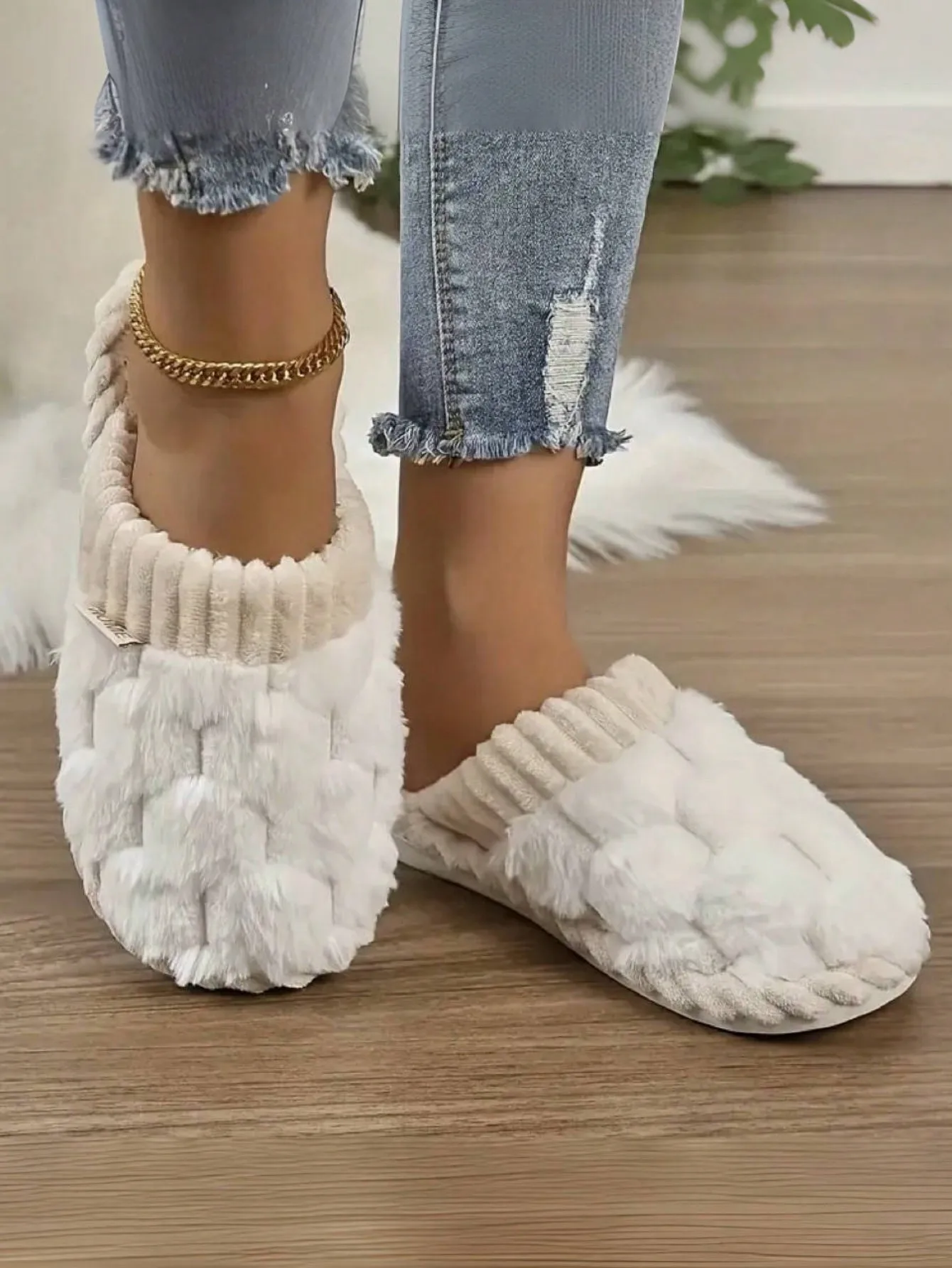 Winter Plush Anti-Slip Indoor Home Slippers for Adults and Children