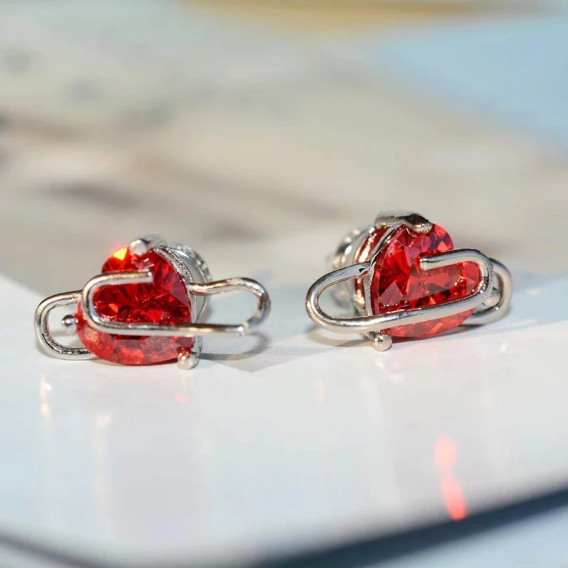 New 925 silver diamond-encrusted red Heart-shaped paper clip earrings for women romantic high-end engagement gift jewelry