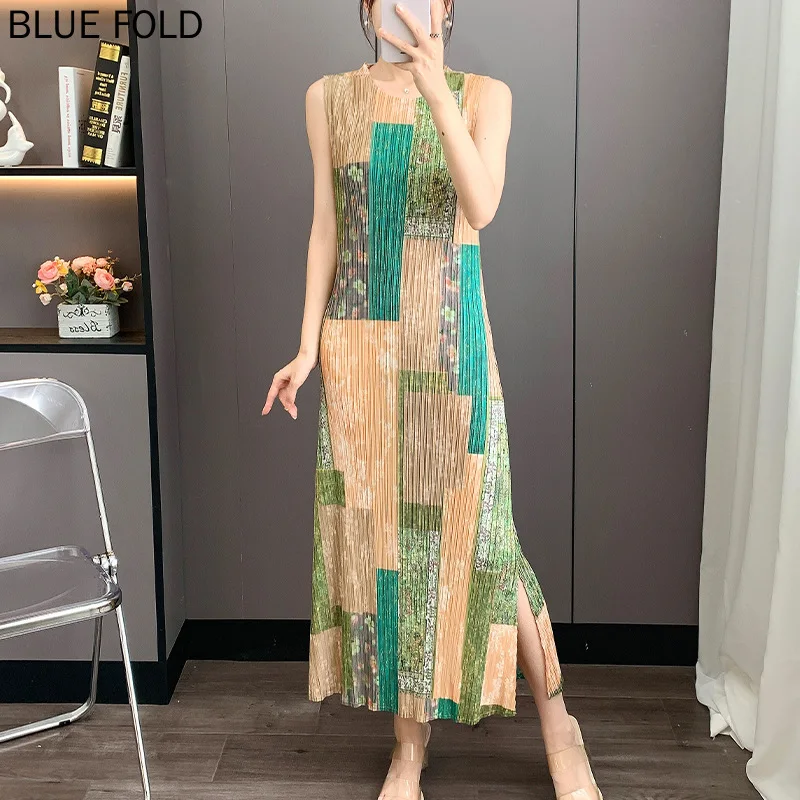 Abito plissettato Miyake Abito lungo dritto stampato skinny 2025 Abito estivo senza maniche con canotta Abiti inferiori