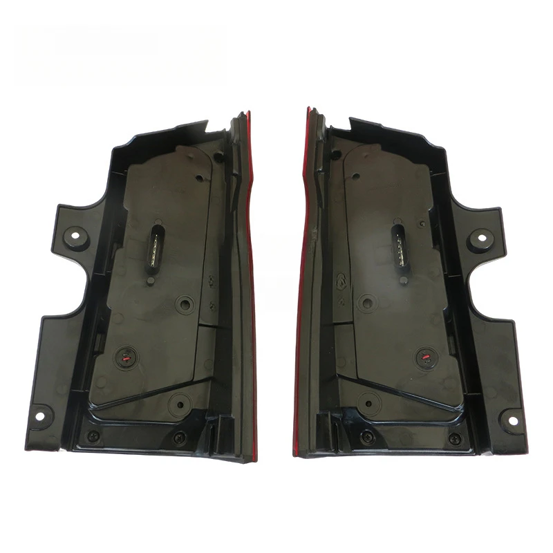 Suitable for Mercedes-Benz Vito Racing Style Red Cover + Through Rear Tail Car Light