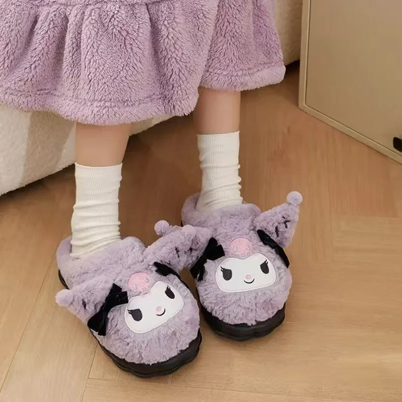 Sanurgente-Pantoufles en peluche rembourrées douces pour filles, Kuromi, Kawaii, mignonnes, chaussures décontractées pour chambre à coucher, étudiant, Noël, automne, hiver, nouveau