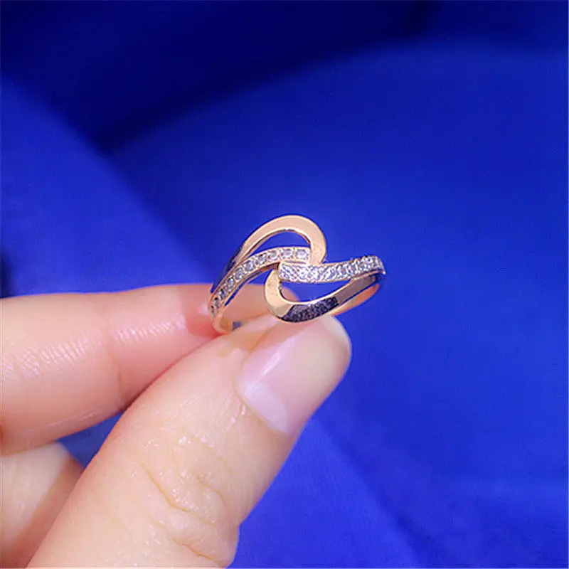 Classic 585 Purple Gold Plated 14K Rose Gold Ripple Crystal Rings for Women Hollow Out Geometry Fashion Engagement Ring Jewelry