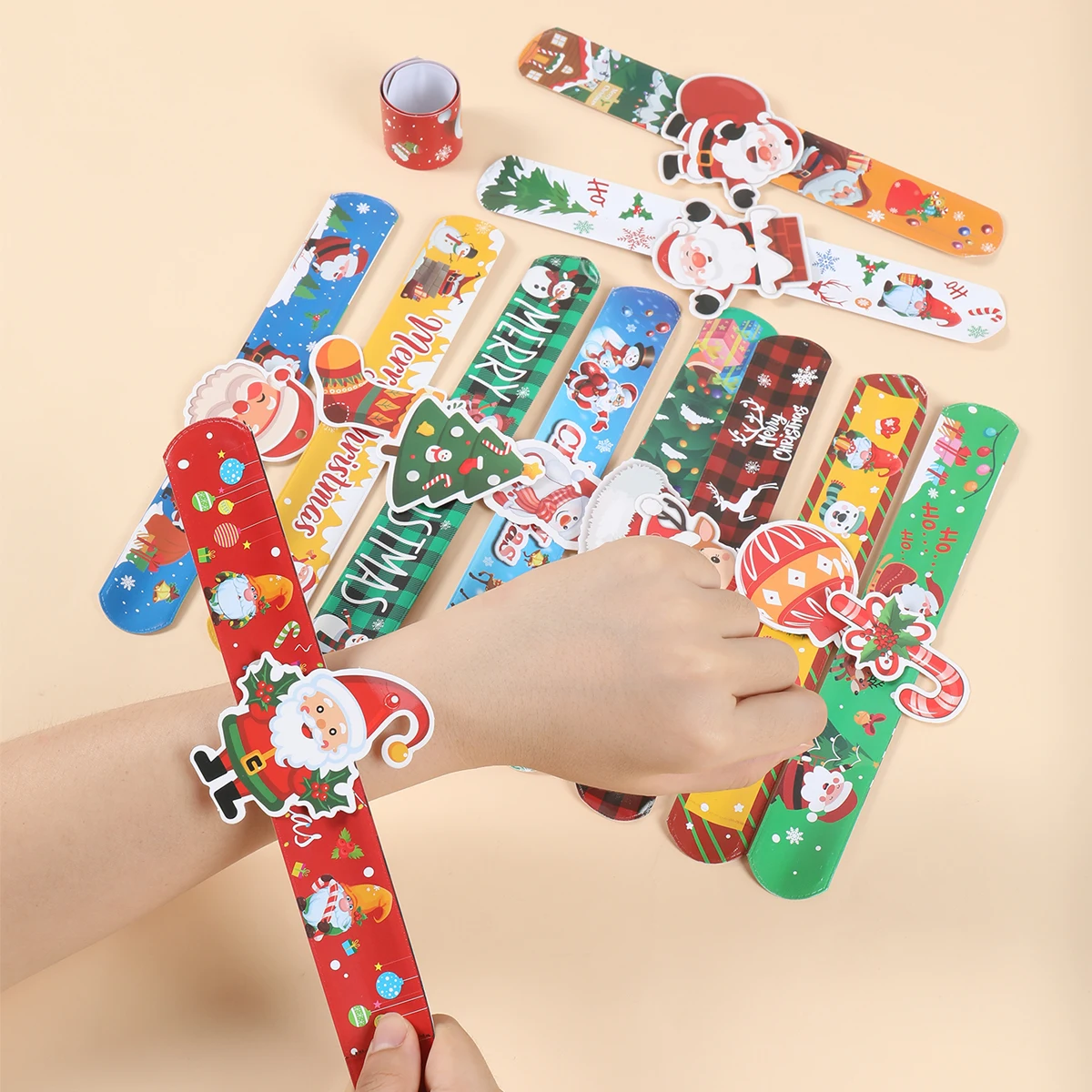 

12pcs Christmas Slap Bracelets Christmas Party Decoration 2025 Xmas Santa Claus Papa Circle Navidad Natal New Year Gift 2026