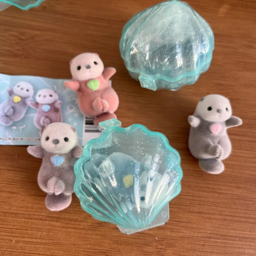 ふわふわのオットセイ Genuine Yell Fluffy Flocky Sea Otter Shell Figure Toy Mini 4.5cm