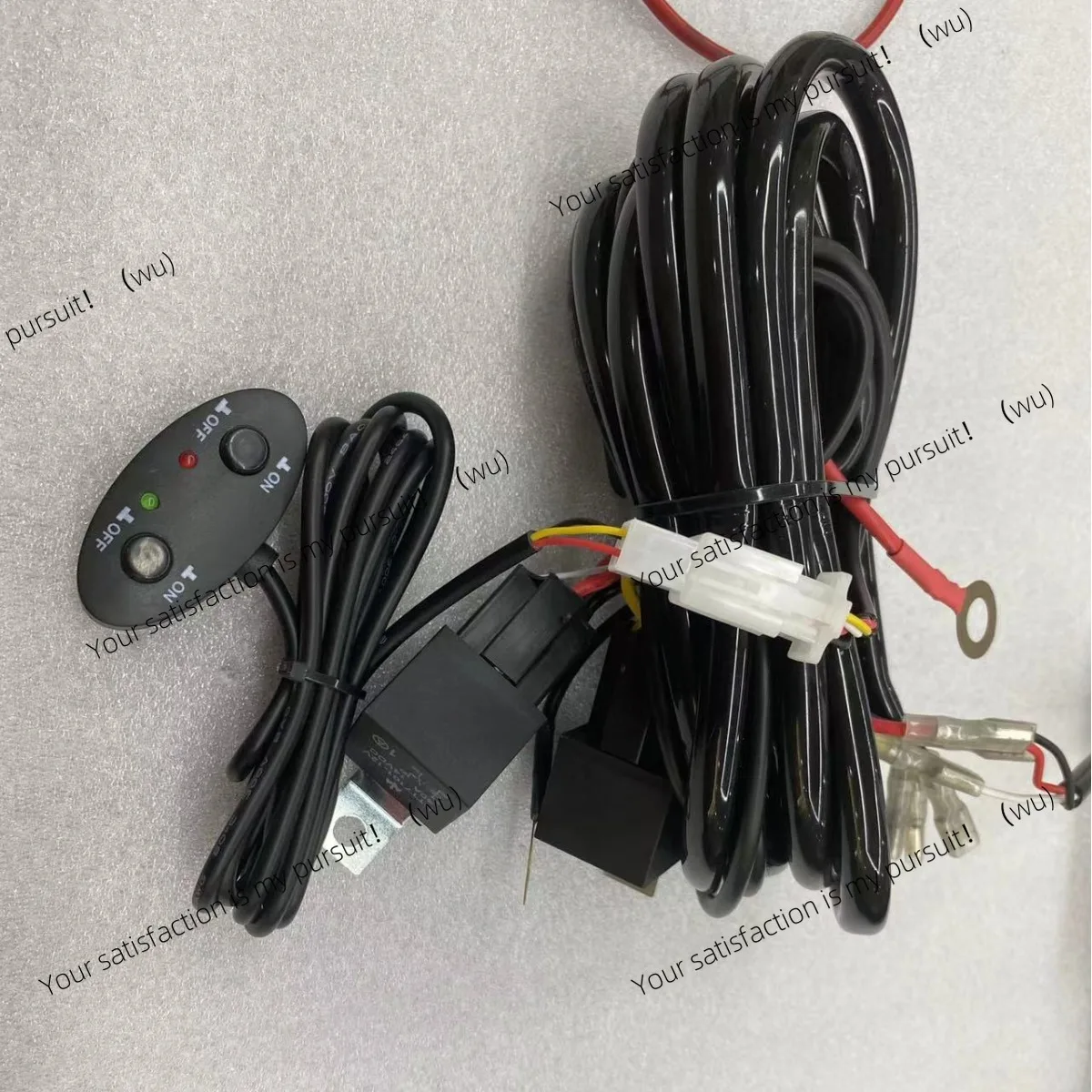 

Automobile modified wiring harness LED three-wire spotlight, dual switch wiring harness, self-locking + light touch, button