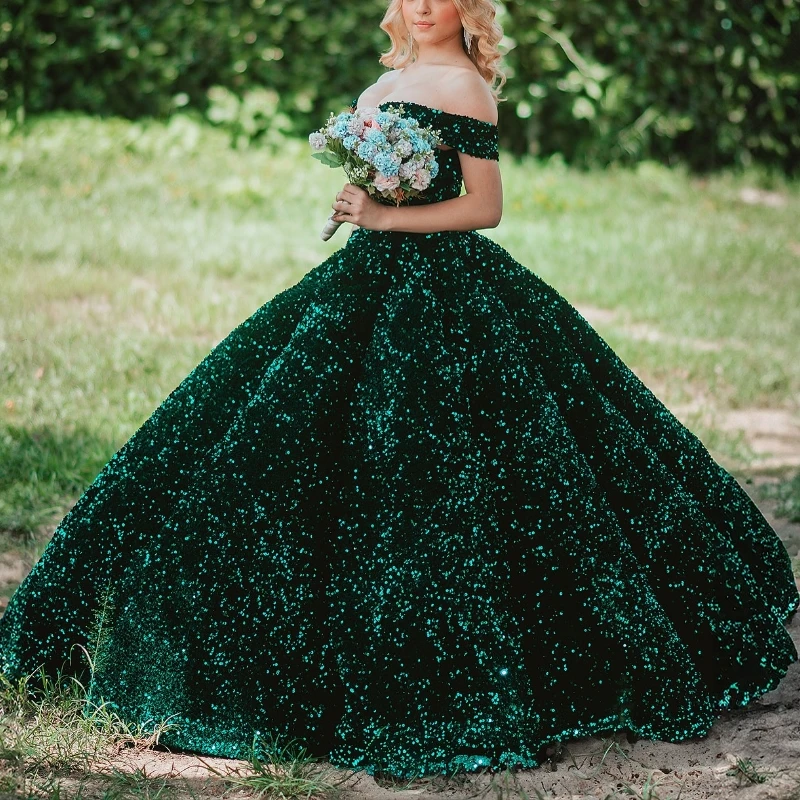 

Emerald Green Ball Gown Quinceanera Dresses Vestidos De 15 Anos Sparkly Sequined Birthday Formal Princess Party Gown Sweet 16