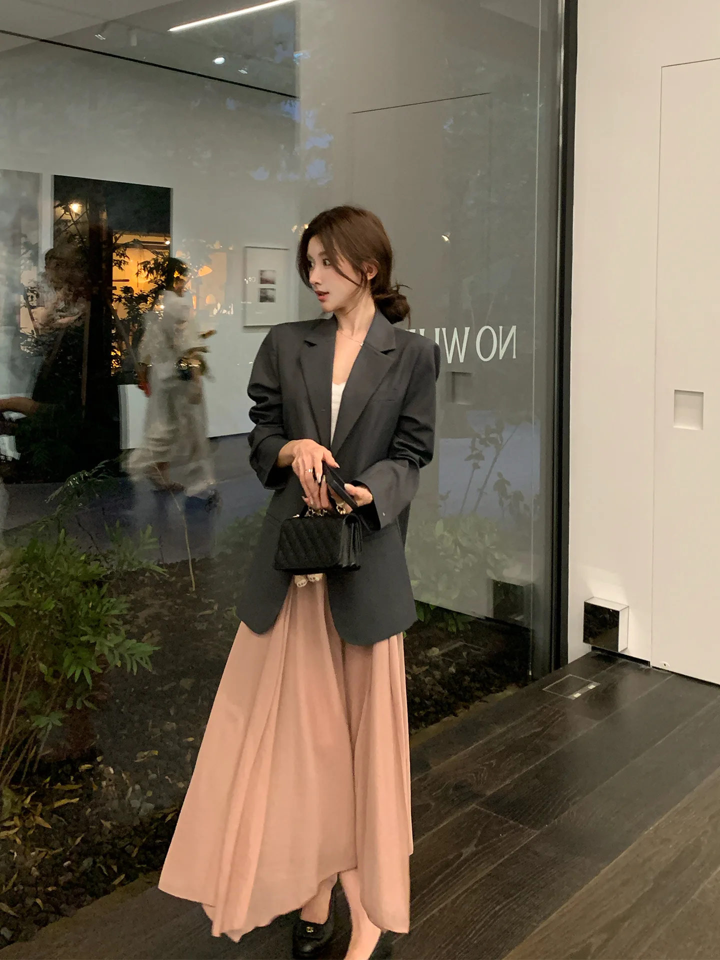 

ey Casual Women's Suit Jaet Iron-Free Drape Sle Faionable Casual Windbreaker Outerwear Ele Versatile Leisure Suit
