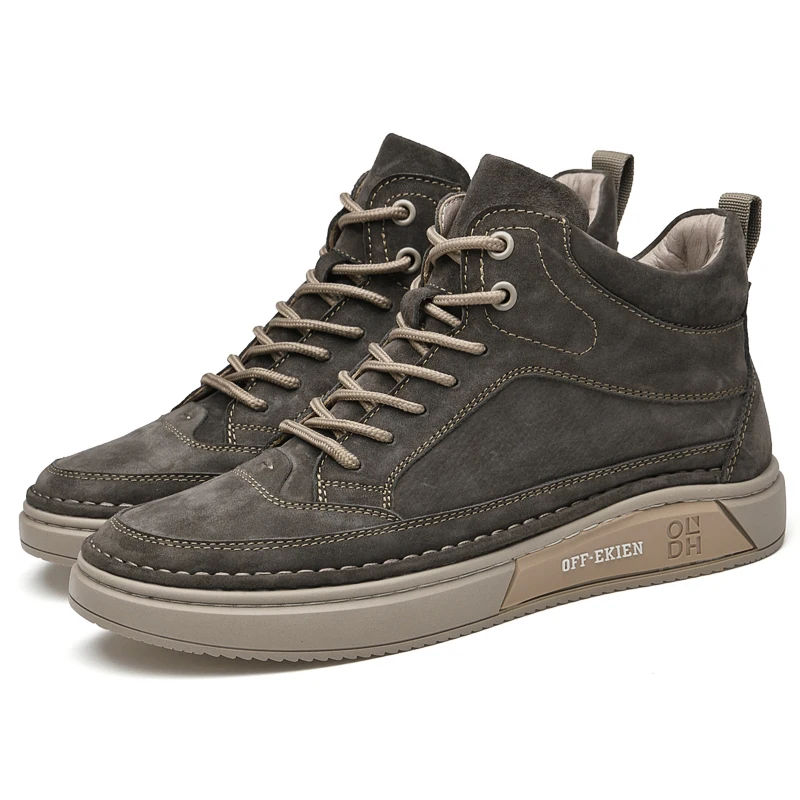 Men's Mid-High Top Board Shoes Matte Leather Surface Fashionable Comfortable Men's Footwear