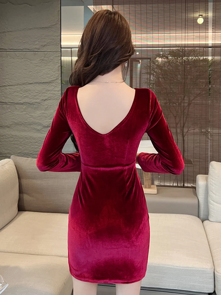 Abito corto aderente sexy in velluto rosso vino da donna manica lunga slim nappa lucida mini vestido mujer party club abiti da donna capodanno