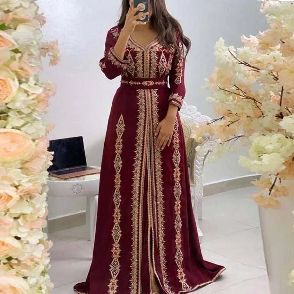 Luxury Appliques Kaftan Dresses Women Dubai Elegant Long Sleeve Muslim Abaya Islam Turkey Jellaba Moroccan Long Dress Maxi 2023