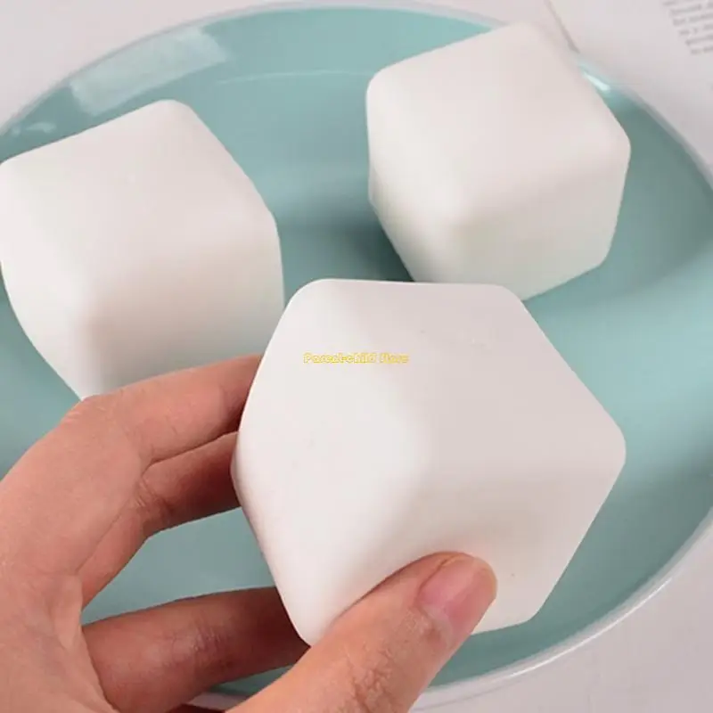 WXTD 2 pcs ความเครียดของเล่นจำลองเต้าหู้สีขาวเต้าหู้บีบ photostudio