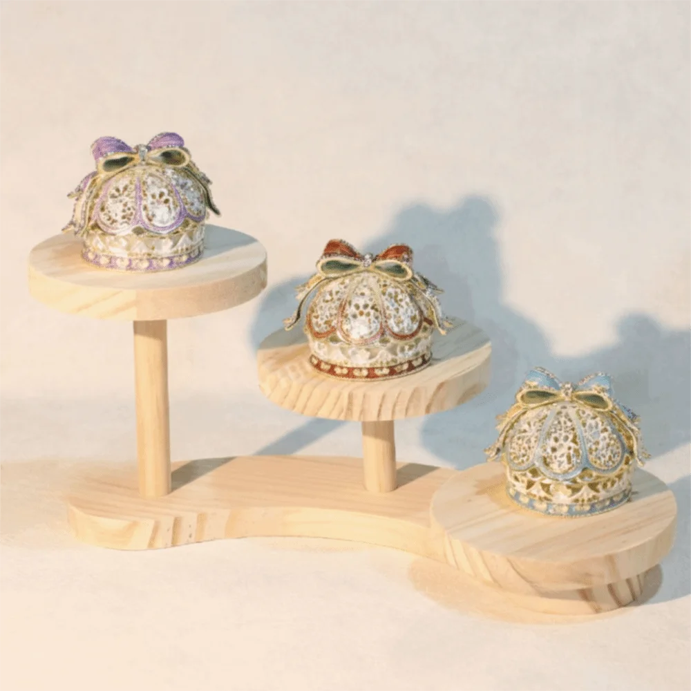 

Light Luxury Crown Jewelry Box Desktop Design Mini Size Creative Gift Box European Style Enamel Finish Jewelry Storage