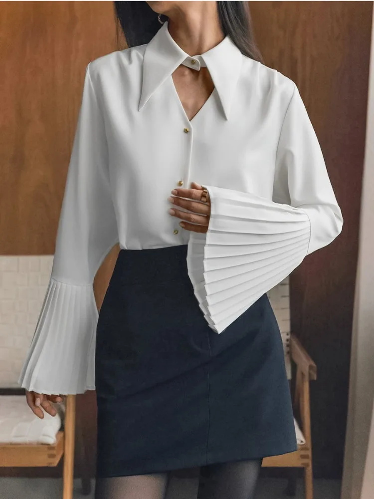 

Bonboho женская белая плиссированная рубашка с рукавами-колокольчиками, футболка с вырезом на пуговицах, осень 2021, стильная свободная блузка