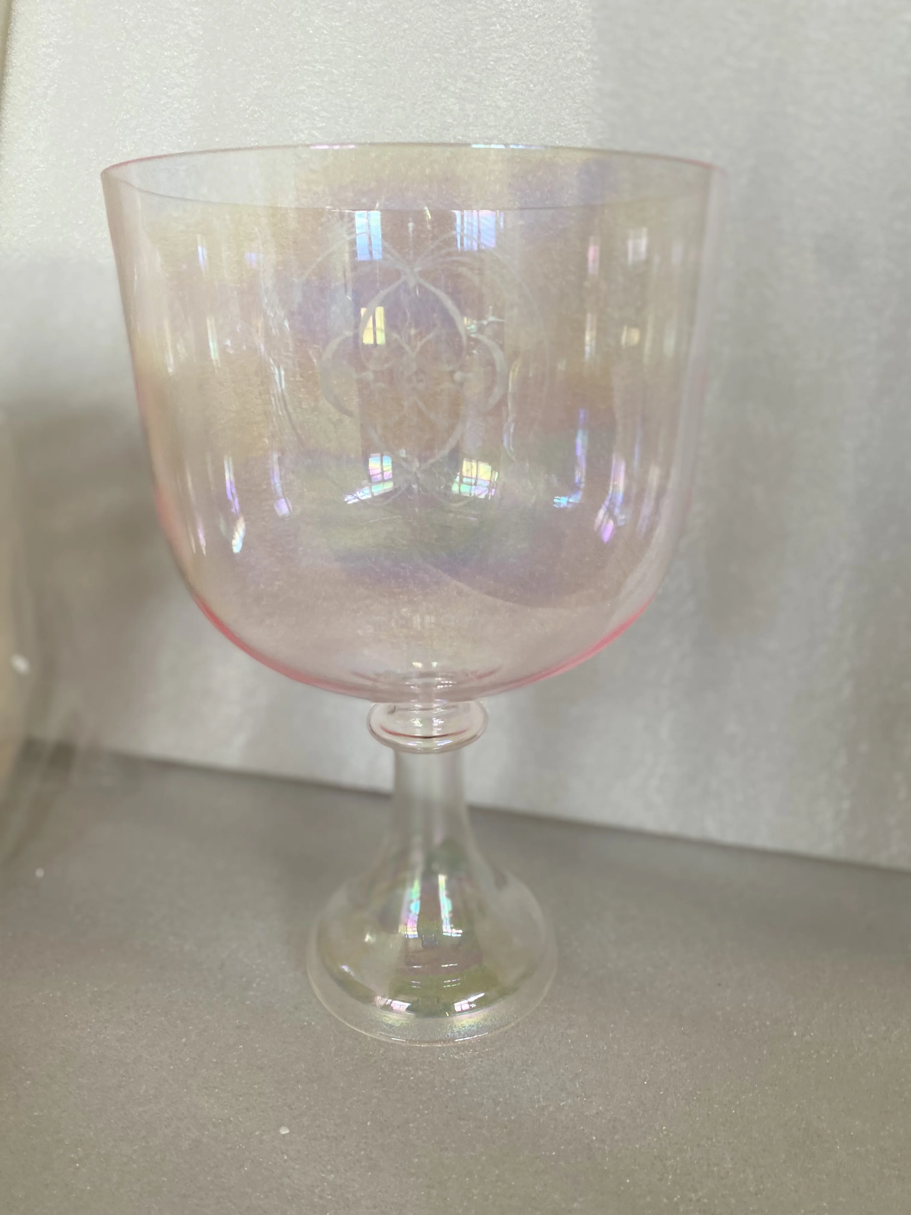 

Crystal singing chalice magic pink color 3A# Pineal chakra 432Hz with divine love engraving For sound healing.