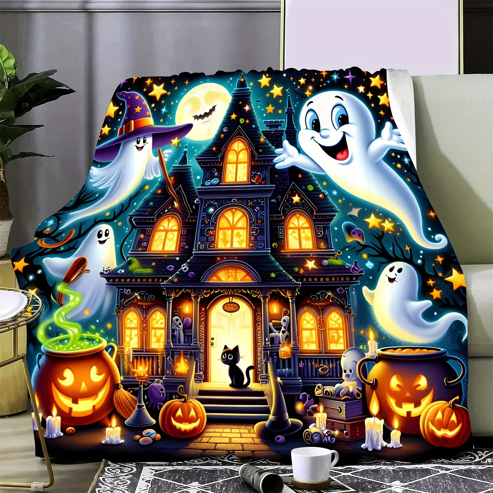 Flannel Halloween Blanket - Cozy, Warm Throw for Couch & Bed, Versatile Design with Spooky Cartoon Print