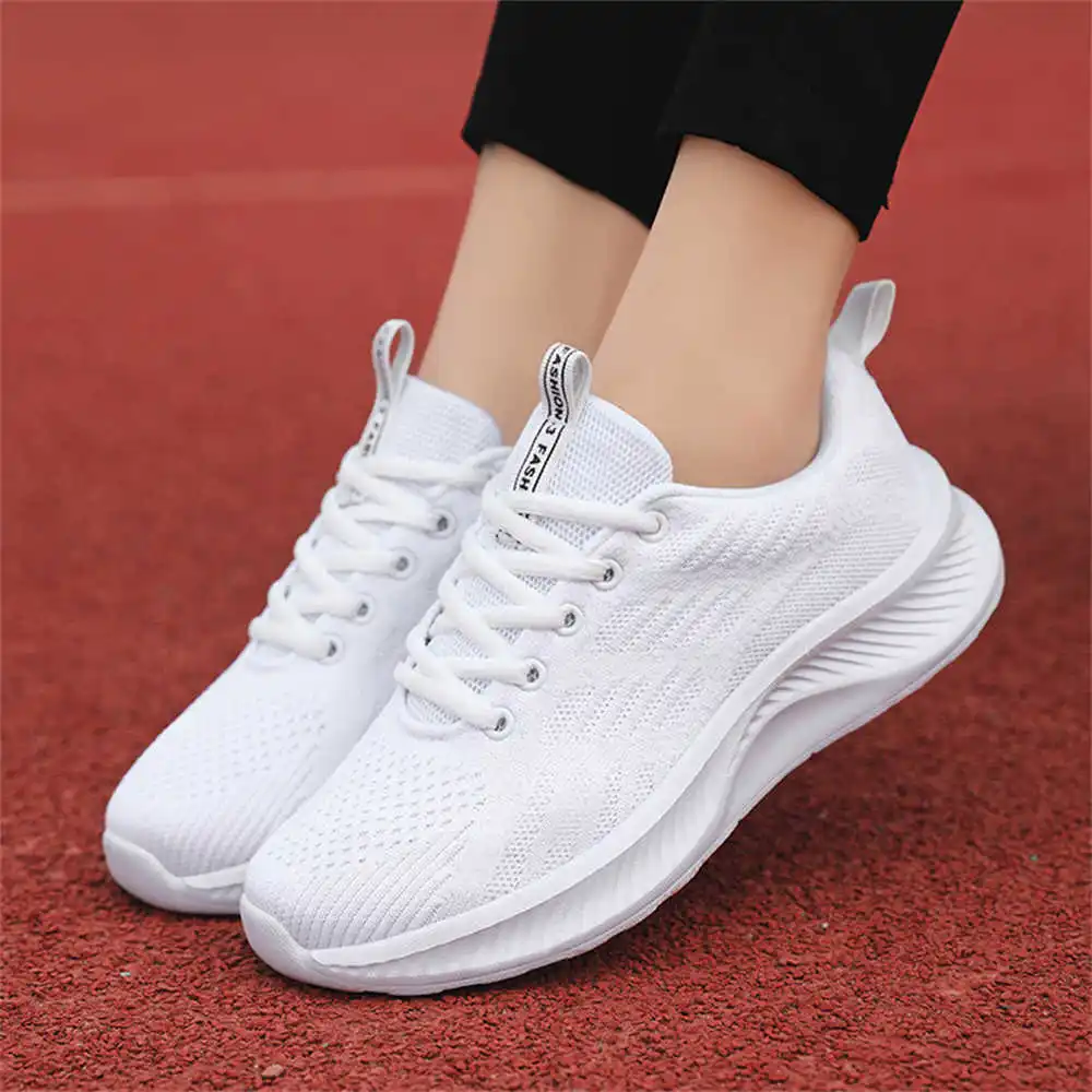 Sumer, zapatos antideslizantes de tacón Beige, desodorante para mujer, zapatillas deportivas con plataforma para mujer, súper marca extranjera, gran venta Luxus
