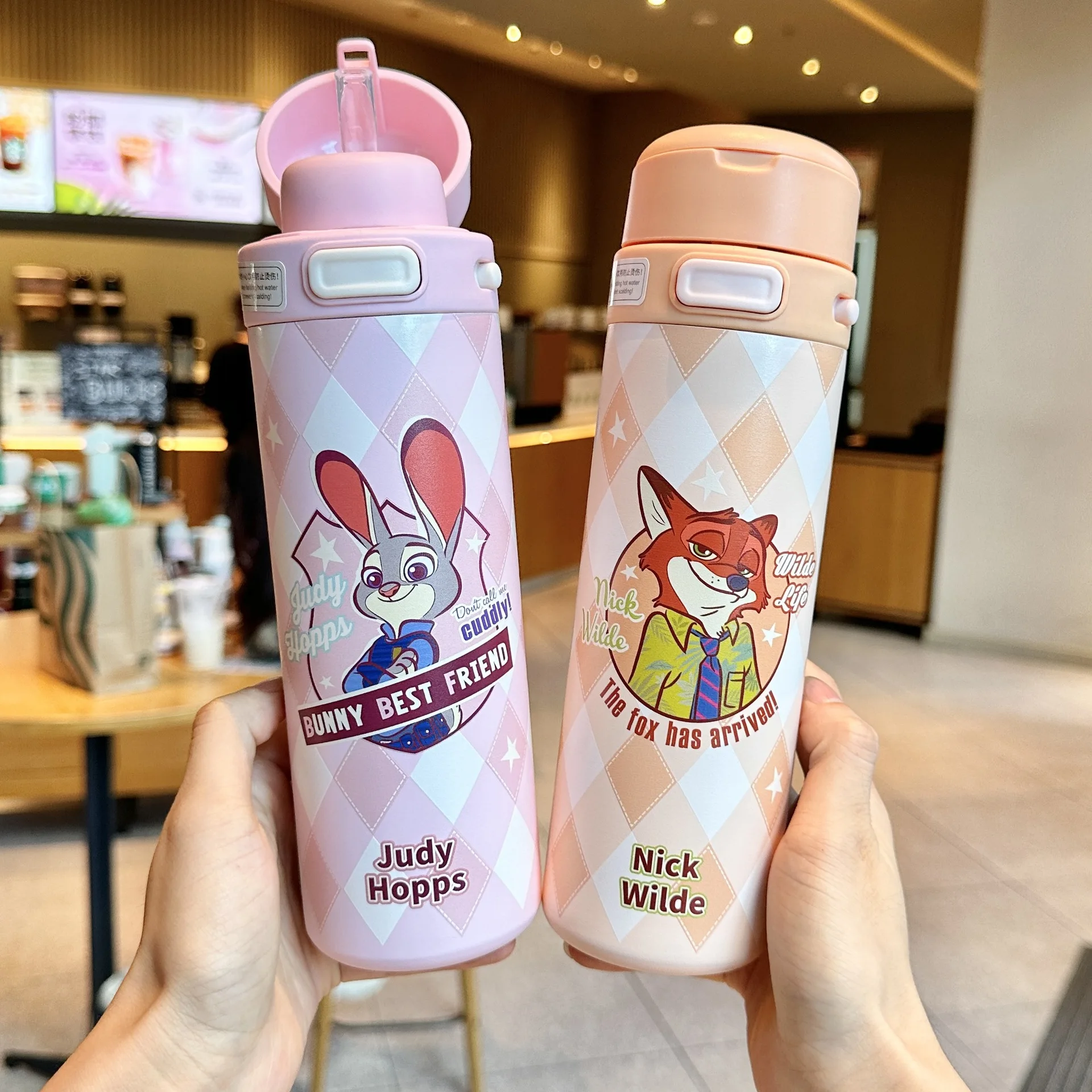 470 مللي ل Zootopia2 كوب ماء زجاجة تُرمُس مع القش الاطفال الصيف أنيمي كوب الفتيات الفتيان الرياضة في الهواء الطلق القدح هدية الكريسماس
