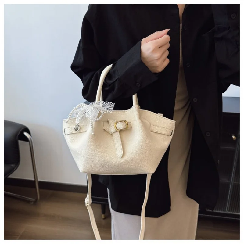 

Women's Crossbody-Bag Made Of Marten-Print Leather Boasting Casual Podgorica High-End Neat Spacious Daily Style​