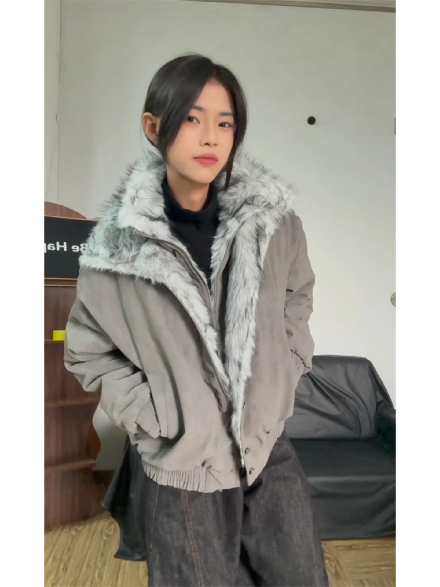 

Мужская зимняя куртка Wolf King из двухслойного хлопка, модная, с воротником-стойкой, имитация двухслойного пальто, теплая, утолщенная, из полиэстера.