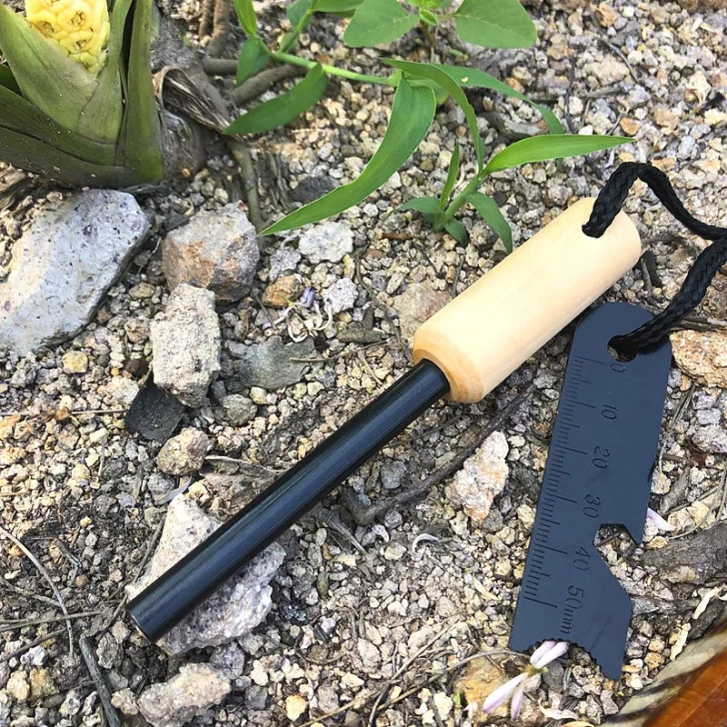 Tige de feu de survie en silex pour l'extérieur, camping, pratique, d'urgence, manche rond en bois, ouvre-bouteille, outil de grattoir