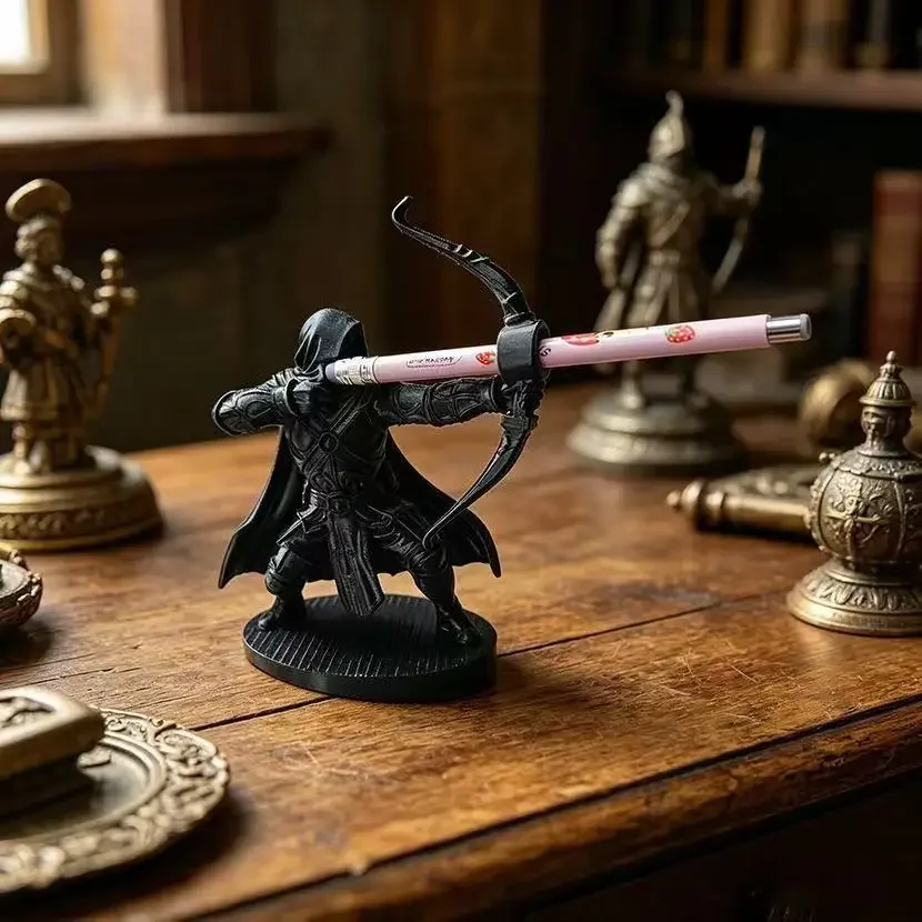 Knight Creative Pen Holder Desktop Decoration Samurai Sculpture Desk Pen Stand Stationery Organizer Desk Storage Accessories