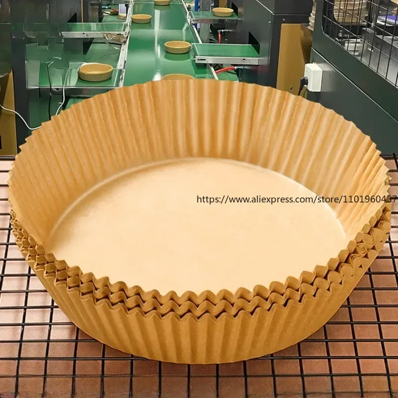 

50 Pieces Disposable Non-Stick Air Fryer Paper Baking Round Kitchen Accessories for Air Fryer/ Food Grade Baking Anti-Oil Paper