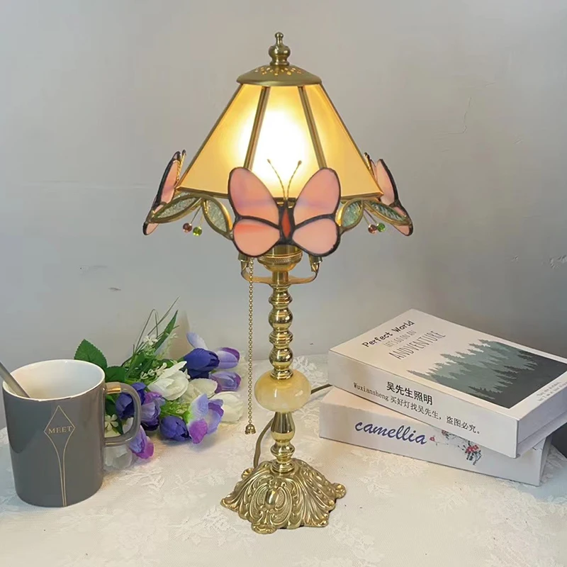 

Light luxury, simple French style, warm and romantic, creative, study, bedroom, bedside, wedding table lamp