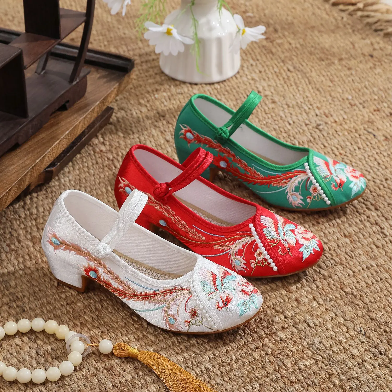 2026 Women's Red White Green Phoenix Embroidery Block Heel Mary Jane Shoes Chinese Hanfu Shoes Oriental Style Casual Pumps Q-237