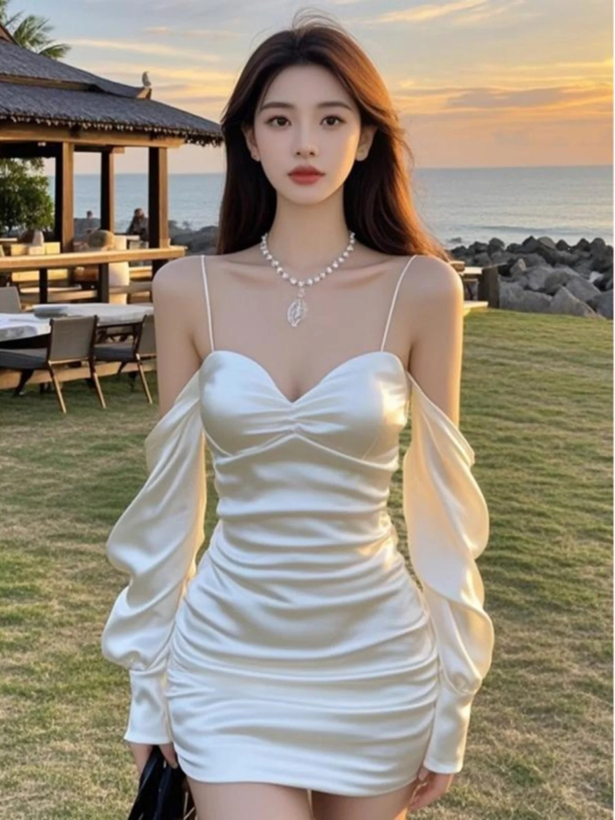 

Сексуальное атласное платье на одно плечо для женщин, с высокой талией, на молнии, с длинным рукавом, цветное