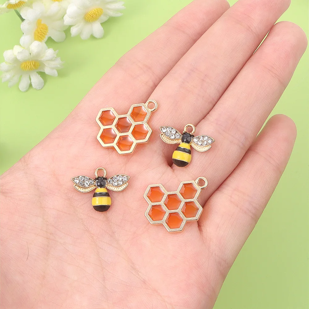 10/20/30pcs Yellow Bee Shaped Pendant, Enamel Craft Pendant, Used for DIY Bracelets, Necklaces, Earrings, Decorative Accessories