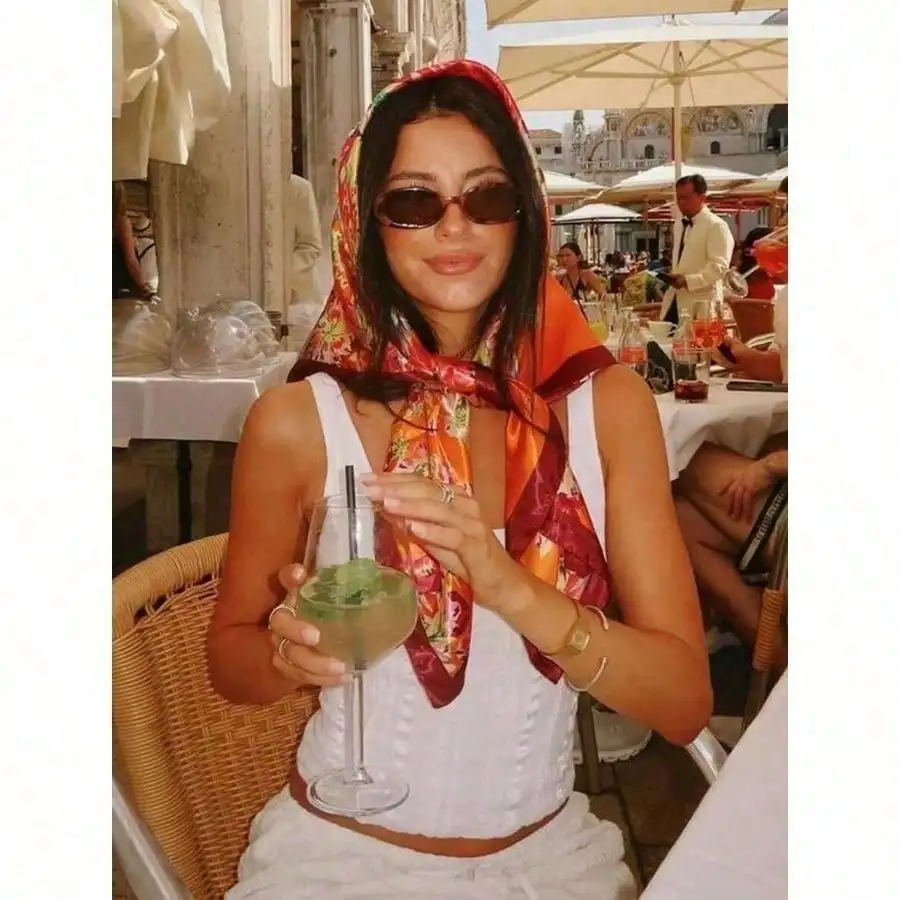 1pc Minimalist Printed Satin Square Scarf, New Spring Fashion Headscarf For Women, Can Be Used As Waistband, Bag Decoration, Ribbon, Headband Or Scarf, Ideal Choice To Enhance Your Overall Look
