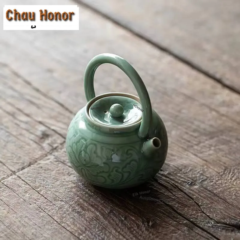 175ml Yue Kiln Celadon Teapot Hand Relief Interlock Branch Lotus Art Tea Maker Lifting Beam Pot With Filter Kung Fu Teaware Set
