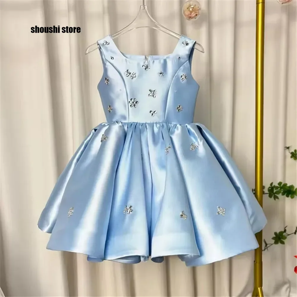 

Baby Blue Satin Girl Dresses Beads Square Collar Knee Length for Kids Wedding Birthday Holiday Party Gown