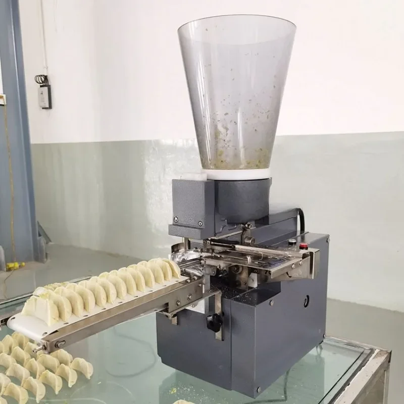 

Commercial small Japanese fried dumpling machine Wrapped semi-automatic fried dumpling forming machine