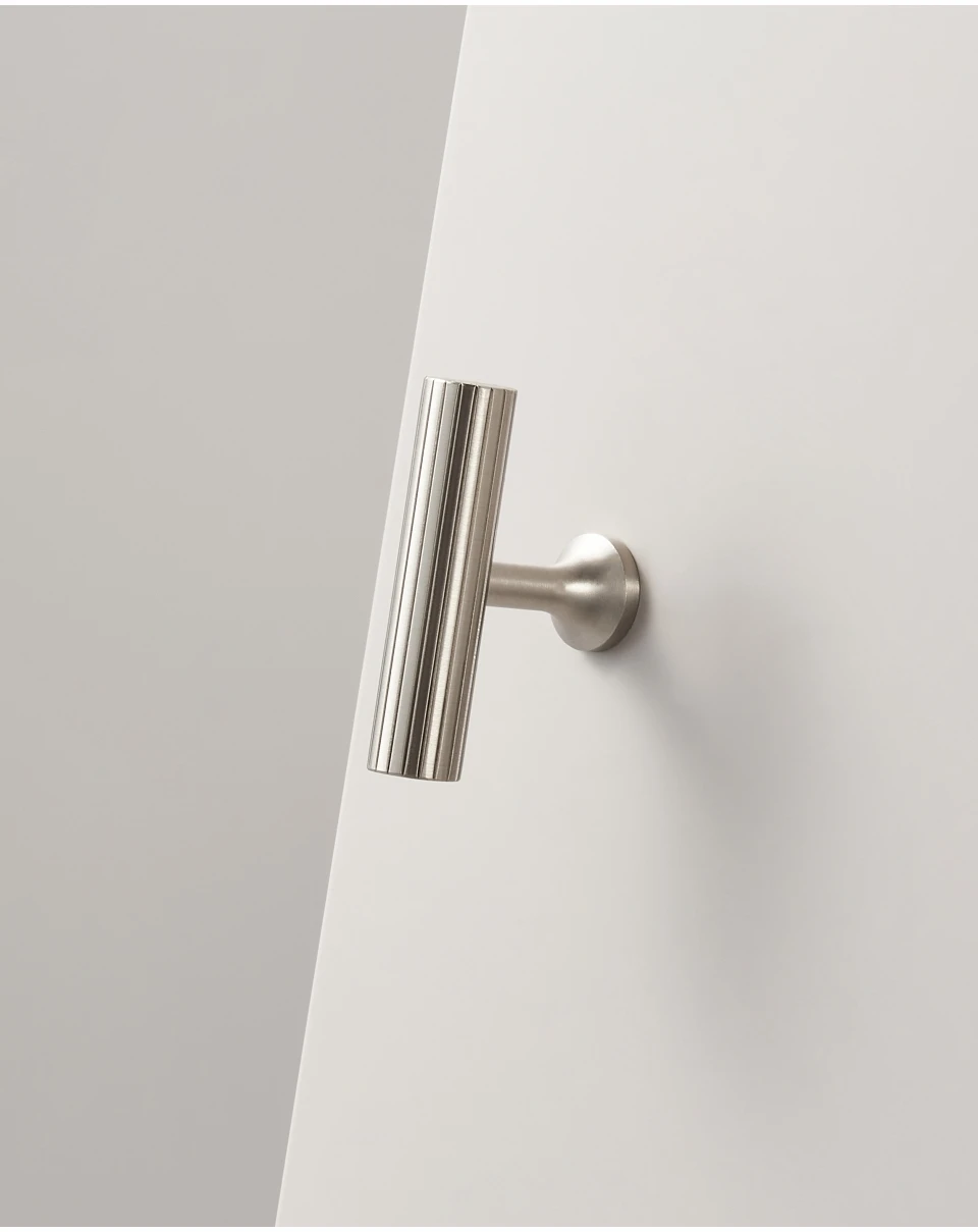 Nurlin Solid Brass Art Deco Vertical Lines Linear Kitchen Cabinet Knobs T Bars Bedroom Wardrobes Long Pull Drawer Handle