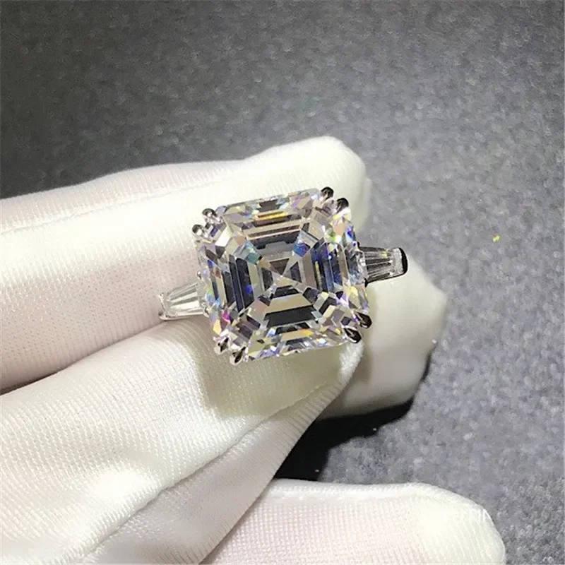 Luxury Female Promise Ring 925 Sterling Silver Big Diamond Moissanite Party Wedding band rings for women Bridal Jewelry Gift