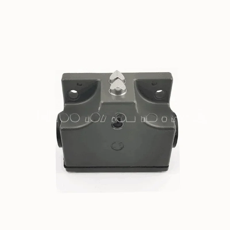 

HOTNEW Applicable machine tool mechanical travel limit switch SN02D12-502-MC1688 SN02 03R12-502-M
