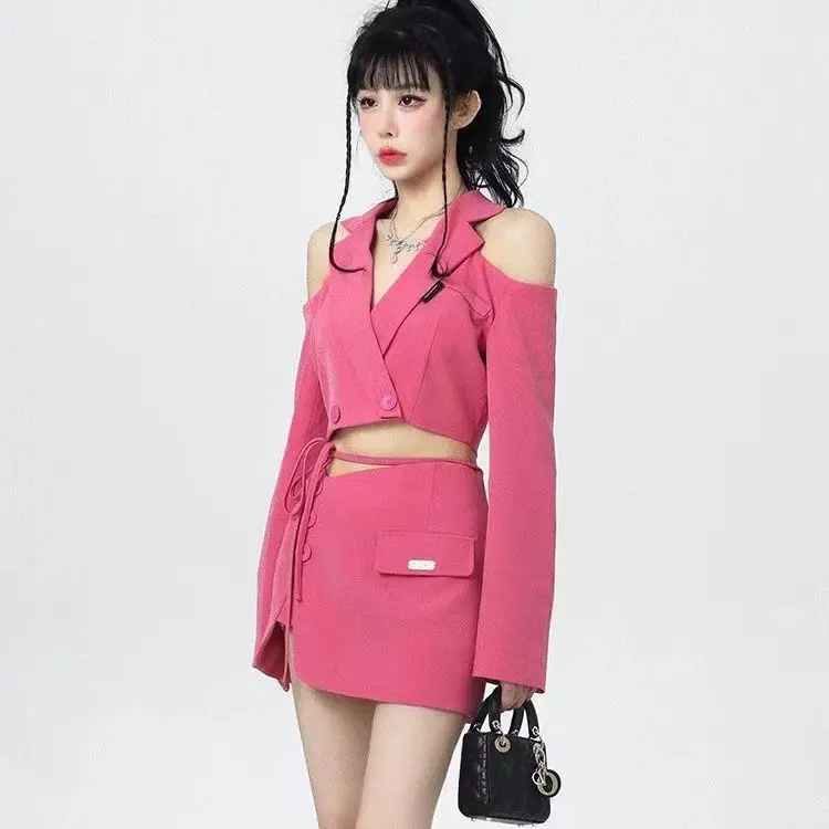 Fashion Niche Rose Red New High-end Off Shoulder Short Suit Two-piece Set