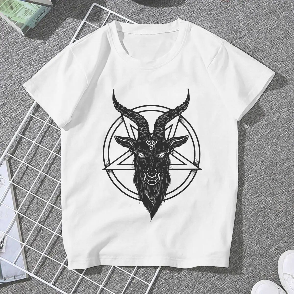 Black Women Clothes Satanic Baphomet Goat T-shirt Harajuku Vintage Female Clothing