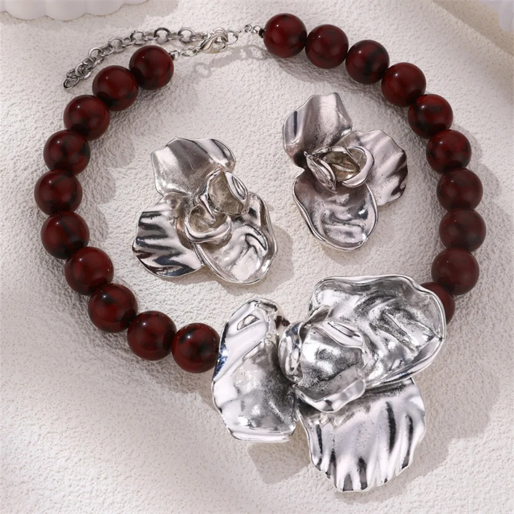 

Vintage Tassels Necklaces Earrings Multilayer Exaggerated Flower Beaded Pendant Indian Retro Fashion Jewelry Sets Bridal