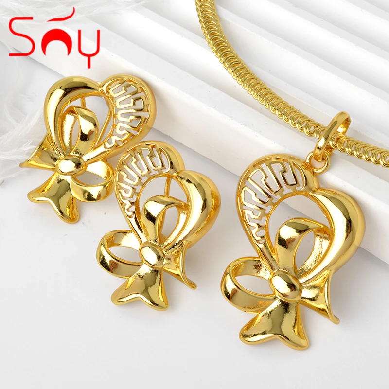 

Two-piece Set Copper Necklace Ear Stud Bow Heart-shaped Hollowed-out Pendant Necklace Earrings Women Wedding Jewelry Accessory