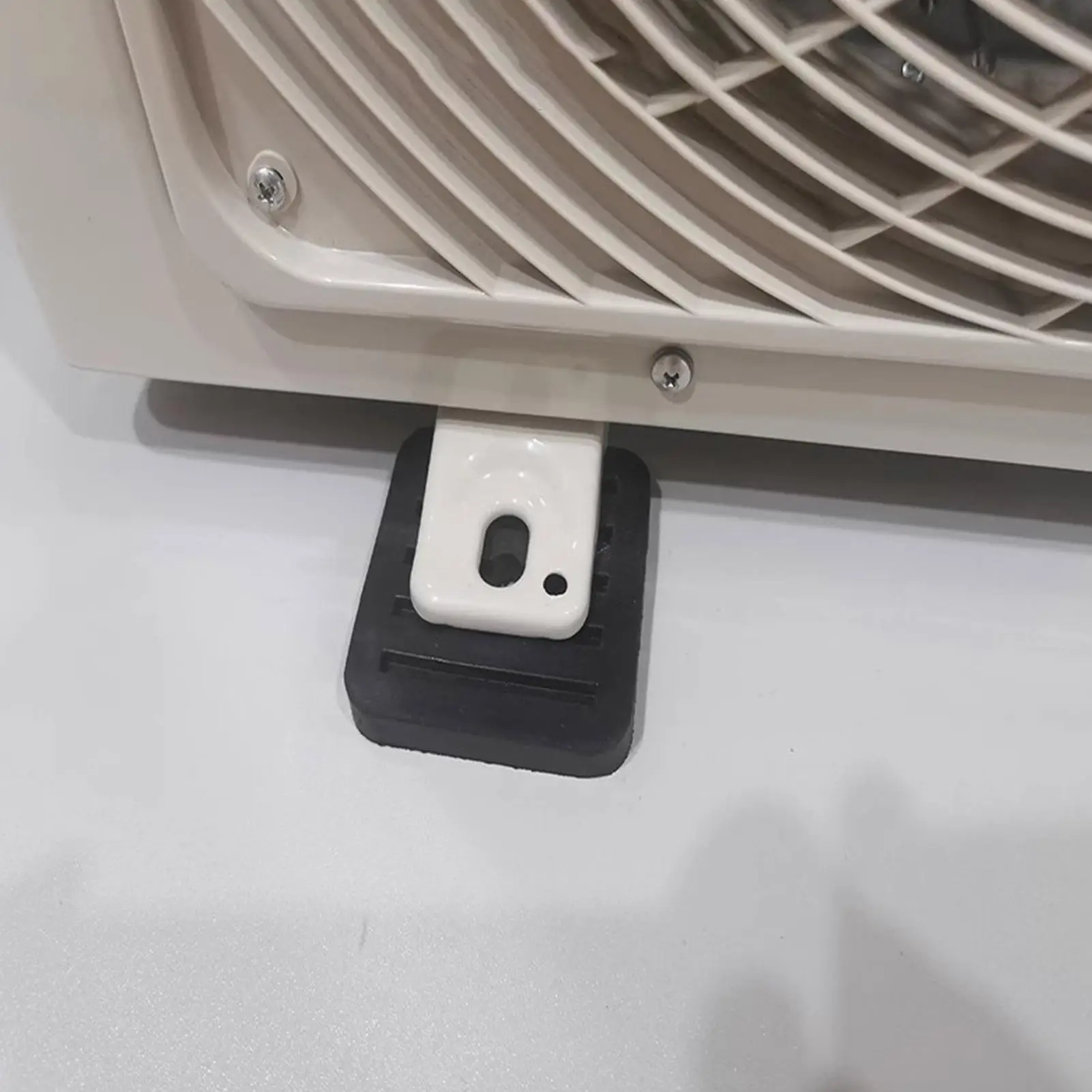 4Pcs Rubber Mount Shock Absorption Anti Slip Durable Anti Vibration Pad for Balcony Air Conditioner Outdoor Unit Outdoor Roofs