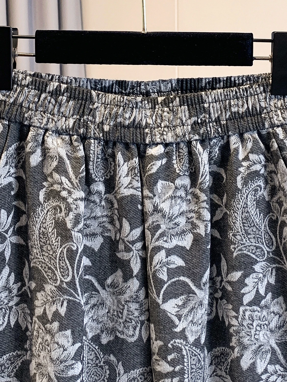 Retro-Hose aus schwerem Baumwollleinen mit elastischer Taille, schmal, gerade, lässig, Neun-Minuten-Hose mit weitem Bein, Blumenstickerei, lockere Passform