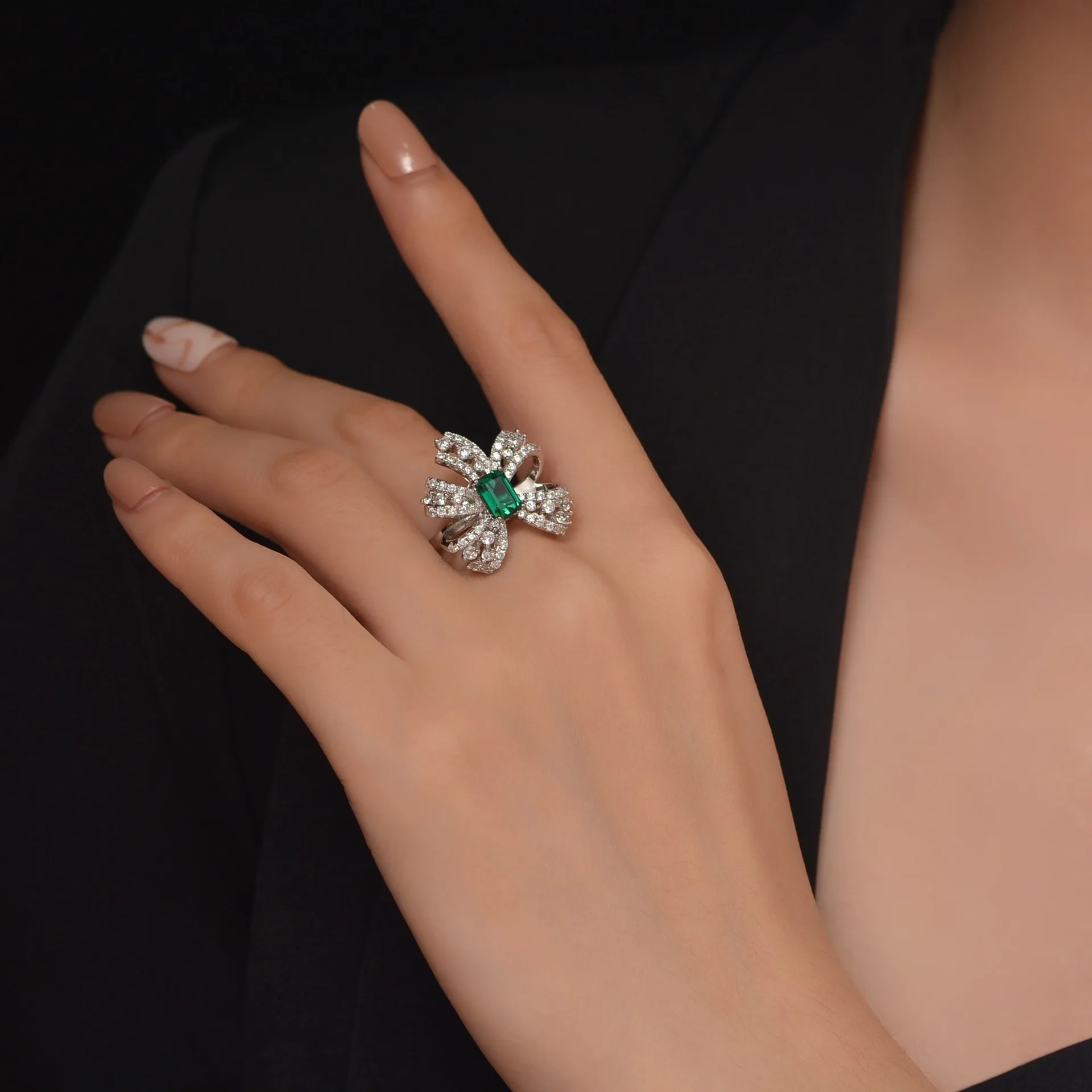 New S925 silver bow ring rectangular 5 * 7 cultivated emerald luxury surround set with diamond silver ring engagement jewelry